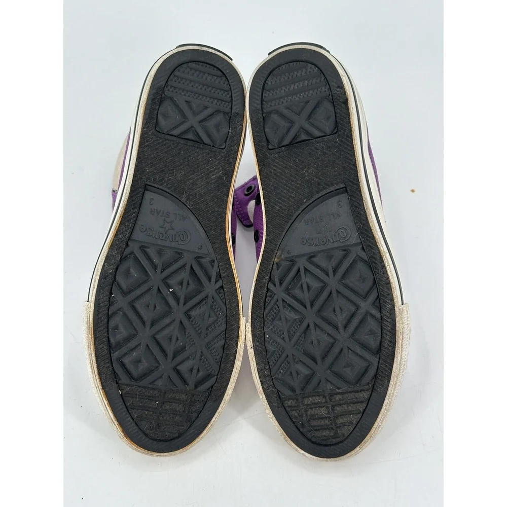 Chuck Taylor Converse‎ All Star Purple High Top Youth Size 3 (316136F)